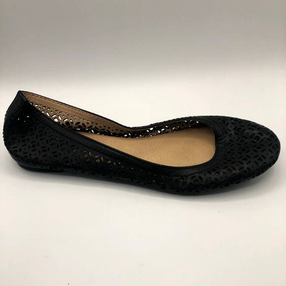 Lucky Brand Black Leather‎ Laser Cut Flat Size 5 - Picture 1 of 7